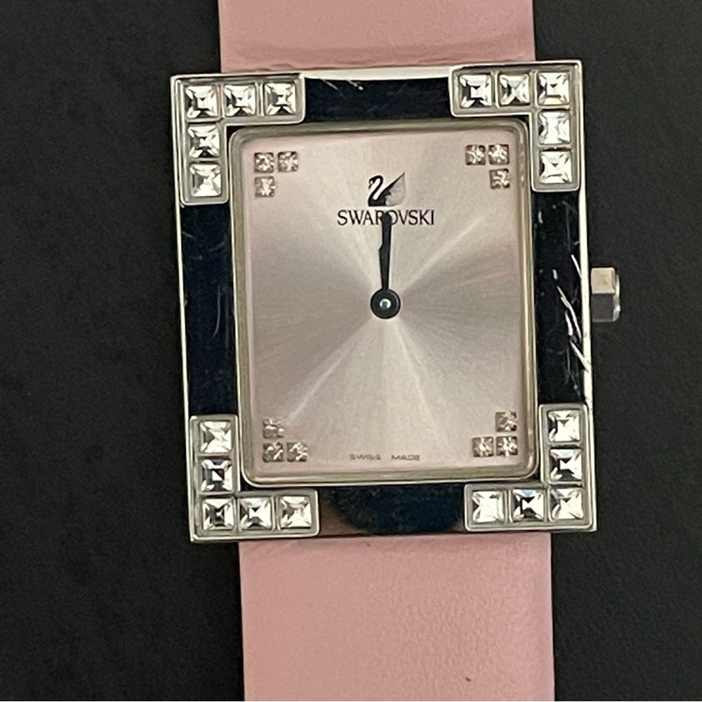 Swarovski Women's Watch Crystal Accents Light Pink Strap Vintage - Picture 5 of 14